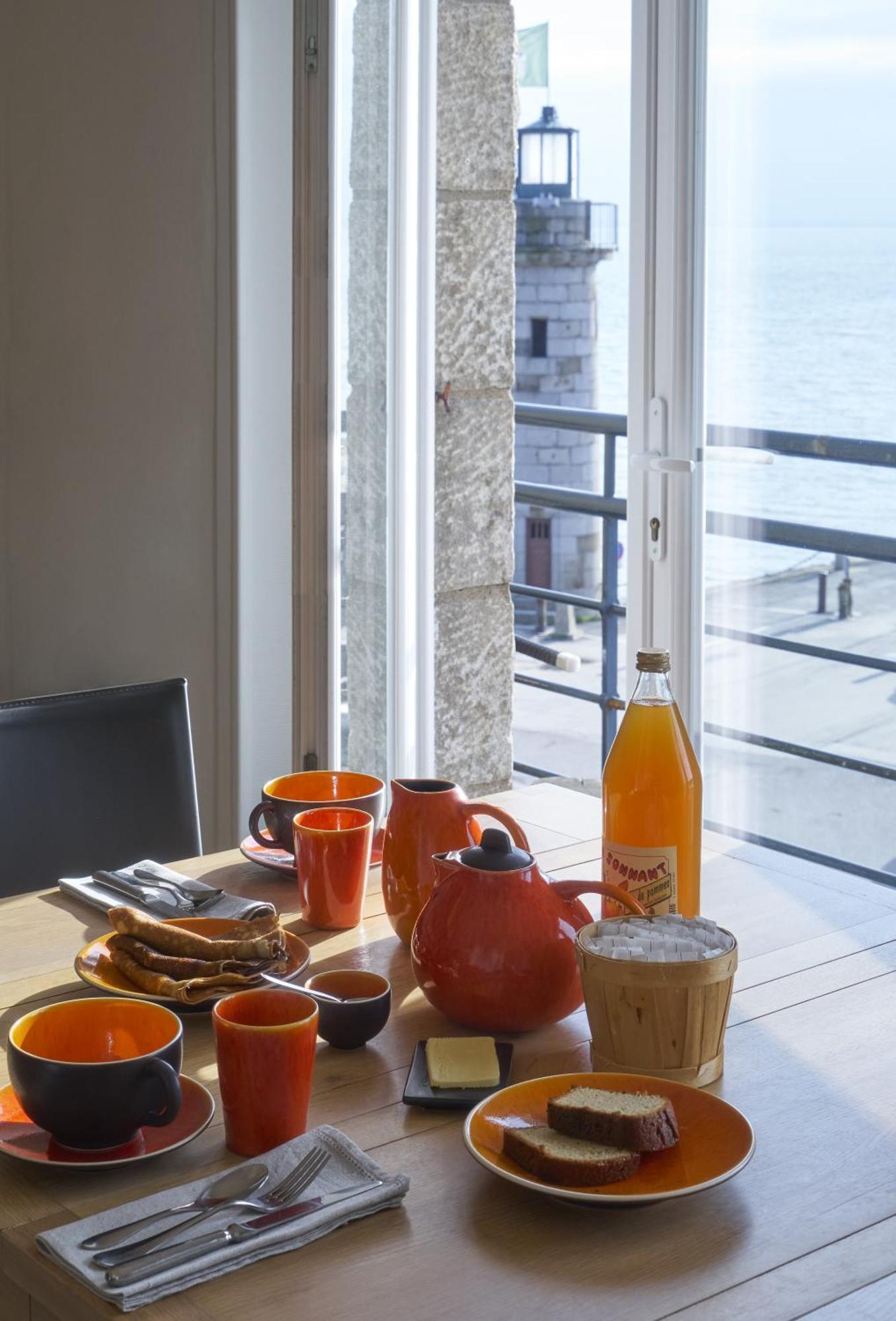 Chambres Breizh Cafe カンカル エクステリア 写真